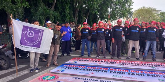 Peringatan May Day, buruh Aceh doakan korban tambang minyak di Aceh Timur