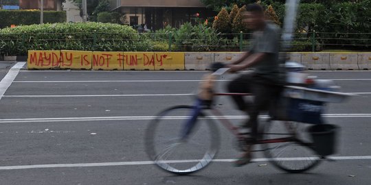 Jejak vandalisme buruh saat peringatan May Day