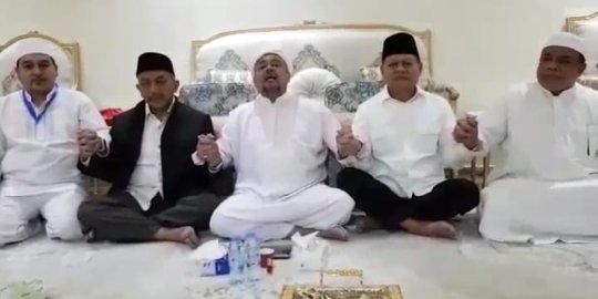 Umrah, Sudrajat-Syaikhu bertemu Habib Rizieq di Mekkah