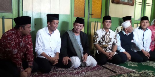 4 Momen kedekatan Jokowi dengan ulama