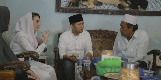 Minta doa restu ke Ponpes Tremas, Emil duduk di kursi tiga presiden