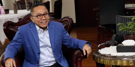 Zulkifli Hasan sebut ada bupati jadi bandar togel buah demokrasi transaksional