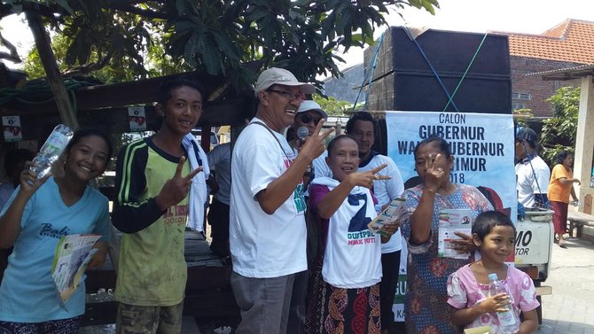 kader pdip sosialisasikan gus ipul puti ke pelosok sidoarjo
