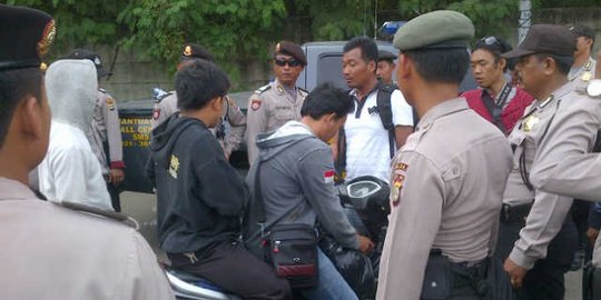 Dipicu lahan parkir, sejumlah orang terlibat keributan di dekat area makam Mbah Priok