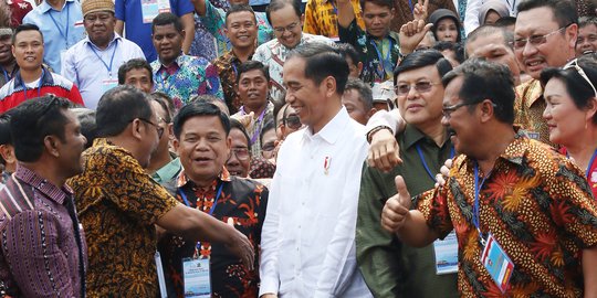 Jokowi terima kunjungan nelayan di Istana Negara