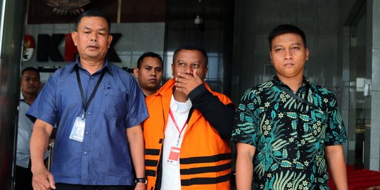 Terkait kasus Bupati Mojokerto, enam orang dicegah ke luar negeri