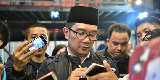 Curhat nelayan Pantura, Ridwan Kamil diminta bangun destinasi wisata pasar ikan