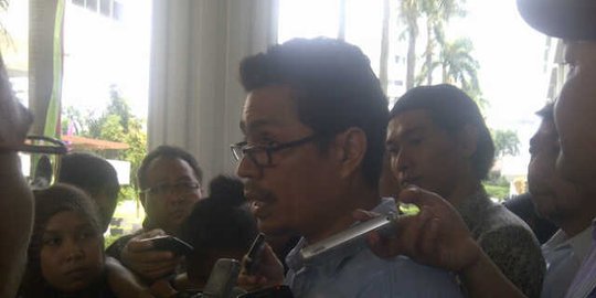 sebut amien rais tidak konsisten