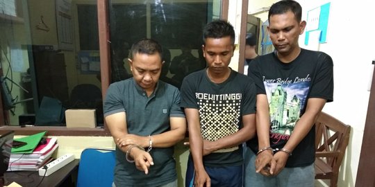 2 PNS dan 1 tenaga honorer Satpol PP pesta sabu di rumah kontrakan