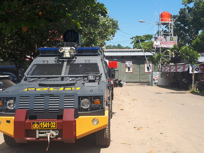 penjagaan di dermaga wijayapura