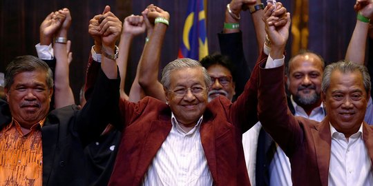 Semringah Mahathir Mohamad menangi pemilu Malaysia