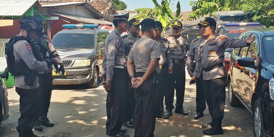 Dipindahkan ke Nusakambangan, 145 napi teroris diseberangkan pakai 2 kapal