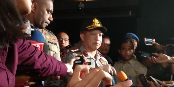 Kapolri Tanggung Beban Keluarga Korban Kerusuhan Mako Brimob