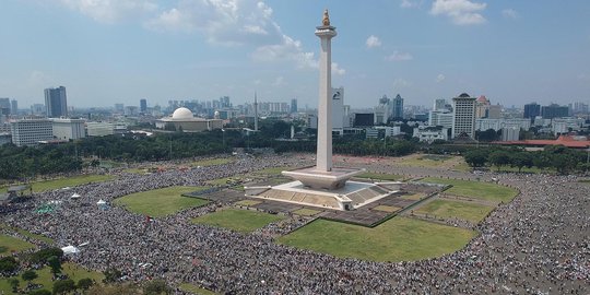 Pantauan udara massa aksi solidaritas Baitul Maqdis padati Monas
