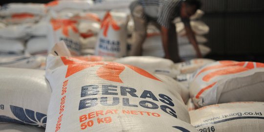 Amankan kebutuhan masyarakat, Bulog serap 15.000 beras petani per hari