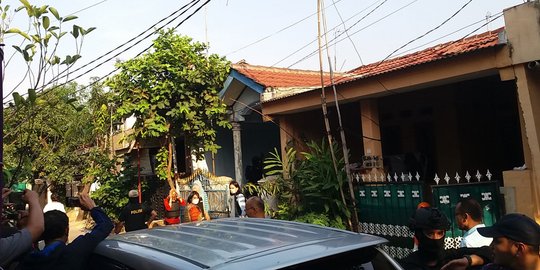 Terduga teroris Bekasi dipantau Densus 88 sejak empat bulan lalu