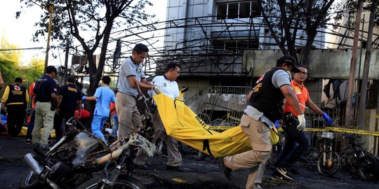 Cara pelaku ledakkan bom di tiga gereja Surabaya