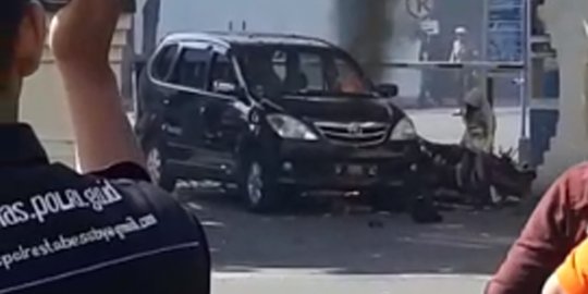Rangkaian serangan bom di Surabaya jadi sorotan dunia