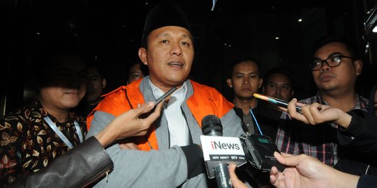 Bupati Lampung Tengah didakwa menyuap enam Anggota DPRD Rp 9,6 miliar