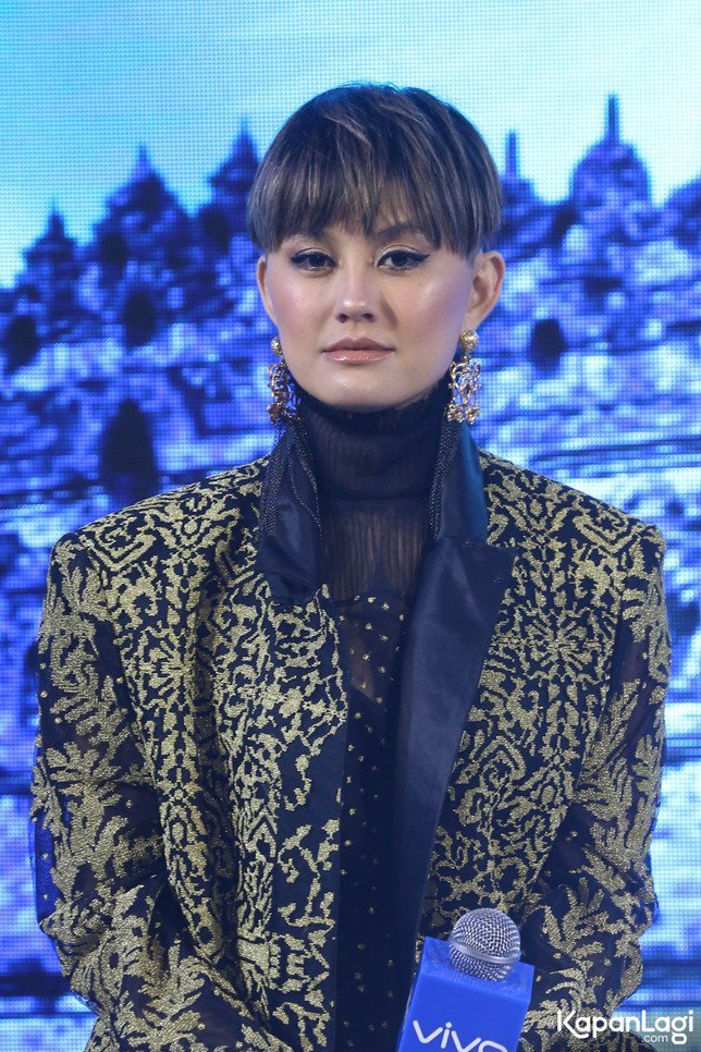 agnez mo