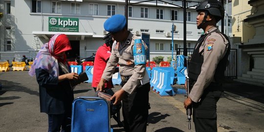 Densus 88 kembali tangkap istri terduga teroris di Surabaya