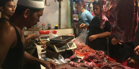 Jelang puasa, pedagang daging sapi banjir pembeli