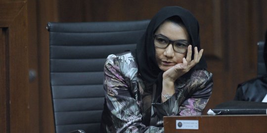 Rita Widyasari hadirkan dua anak buahnya jadi saksi meringankan