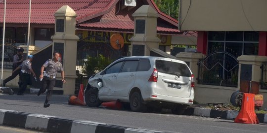 Momen mencekam saat Mapolda Riau diserang teroris