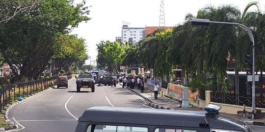 mengapresiasi kerja aparat negara rev1