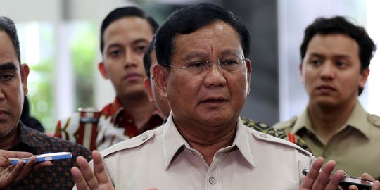 Prabowo harap warga hidupkan lagi Siskamling bantu aparat cegah teror