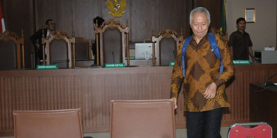Dirjen Hubla divonis 5 tahun penjara