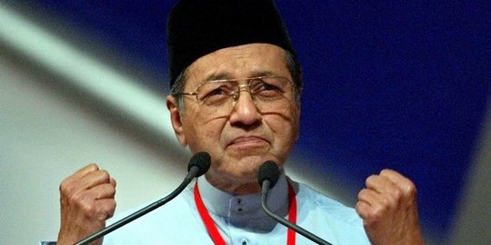 Bekerja keras, warga doakan kesehatan Mahathir Mohamad