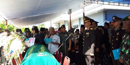 diberi pangkat iptu luar biasa anumerta rev3