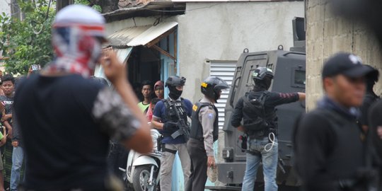 Densus kembali amankan abang adik terduga teroris di Malang, jaringan JAD