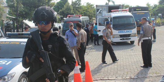 Tiga jenazah terduga teroris Rusunawa Sidoarjo diserahkan ke keluarga