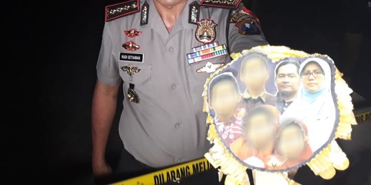 Kompolnas sebut bom bunuh diri bersama keluarga yang pertama di dunia