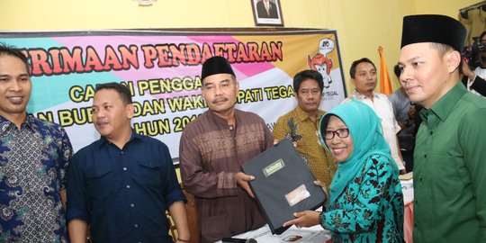 Gantikan Enthus yang meninggal, Sabilillah Ardie resmi daftar ke KPU Tegal