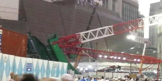 Crane jatuh kembali terjadi di Makkah, satu orang luka