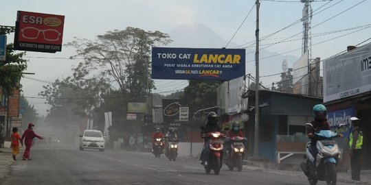 Letusan freatik, warga lereng Gunung Merapi diminta waspada