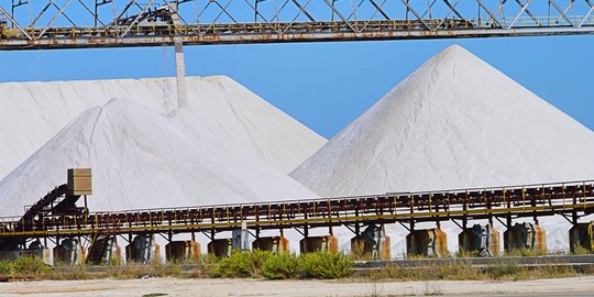 Penggunaan 225 hektare lahan untuk industri garam tunggu rekomendasi bupati Kupang