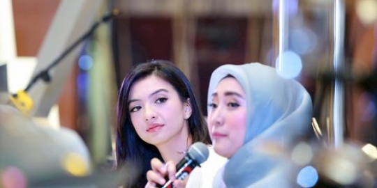 Bulan ramadan, raline shah berkegiatan sosial yang terinspirasi dari sosok ini!