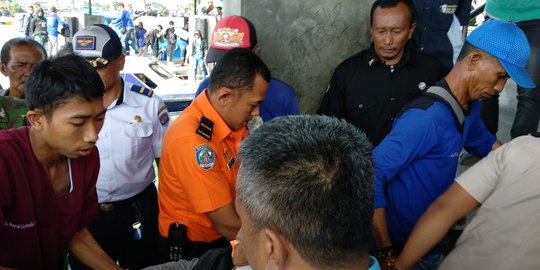 Korban tewas dan luka speedboat tabrak pohon di Kaltara dibawa ke RSUD Tarakan