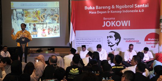 Jokowi buka puasa bareng relawan GoJo dan tokoh muda digital