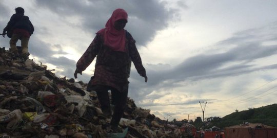 Dana kompensasi bau sampah Bantargebang segera cair