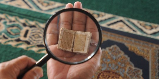 Uniknya Alquran mini bertinta emas peninggalan zaman kolonial