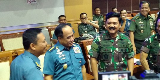 Bahas Koopsussgab, Panglima dan Pati TNI raker dengan Komisi I