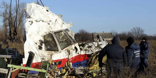 Penyelidik Internasional: Militer Rusia tembak jatuh pesawat MH17 di Ukraina
