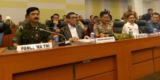 Pemerintah segera susun Perpres pelibatan TNI tangani terorisme
