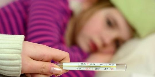 Bolehkah anak sedang demam tidur di ruangan ber-AC?