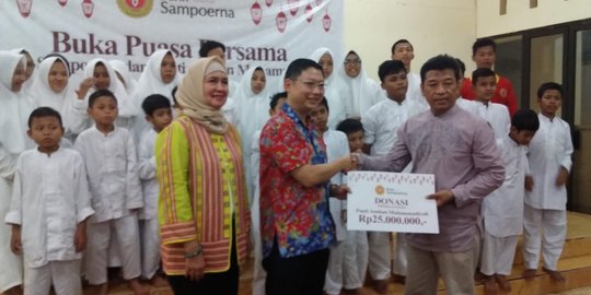 Bangun tali kasih & syukuri kinerja, Bank Sampoerna buka puasa dengan anak yatim